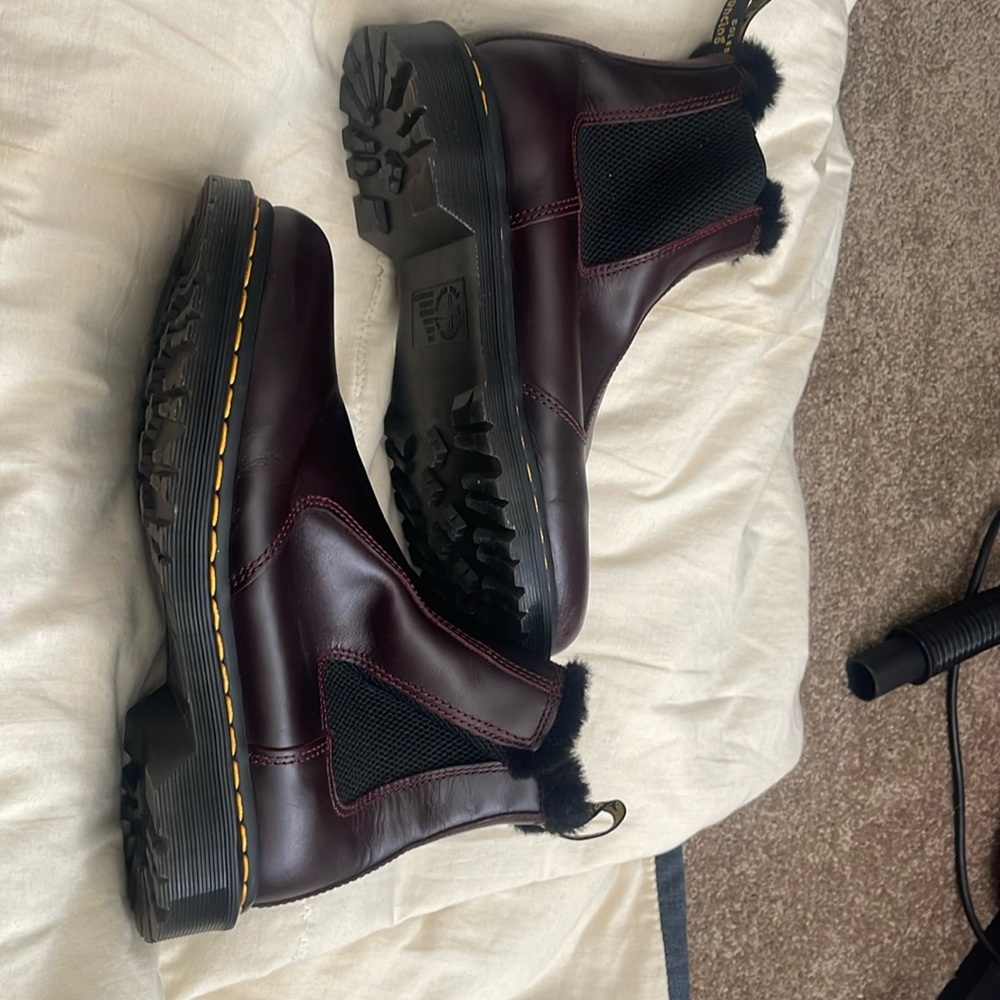 Women’s Leather CHELSEA BOOTS Dr Martens oxblood red 10M